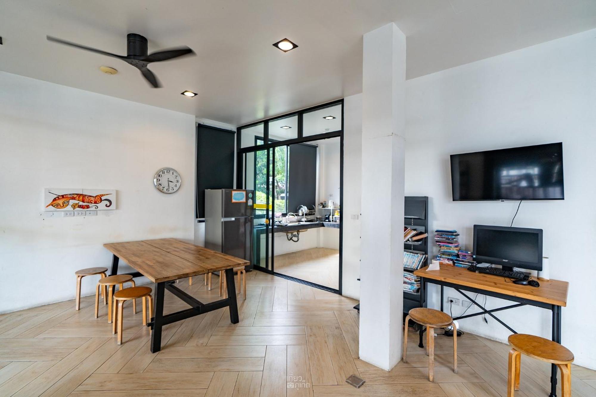 Book A Bed Poshtel - Sha Plus Phuket Luaran gambar